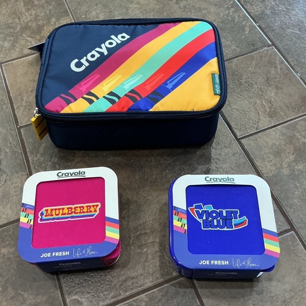 🥵 Crayola Lunch Bag with Colorful containers